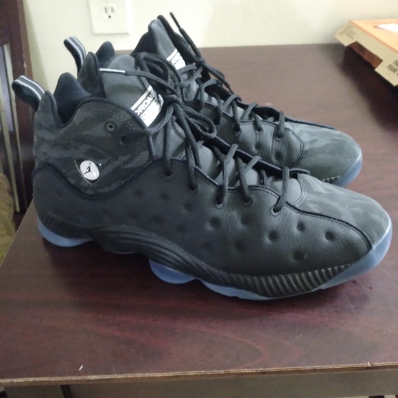 Jordan Jumpman Team 2 'Black Camo

Size mens 13 - Picture 1 of 6